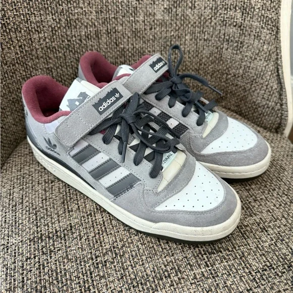 adidas | Shoes | Adidas X Home Alone 2 Size 9 Forum 84 Low Pigeon Lady |  Poshmark